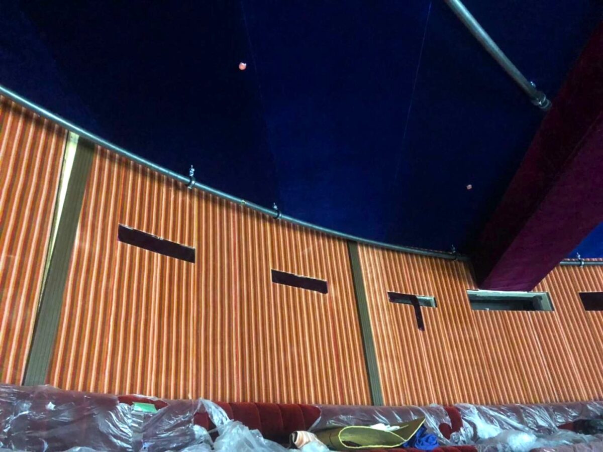 東京都某レコード会社　ホール