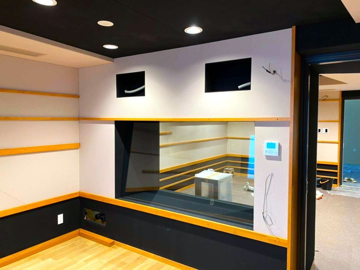 兵庫県 ラジオ局スタジオ工事