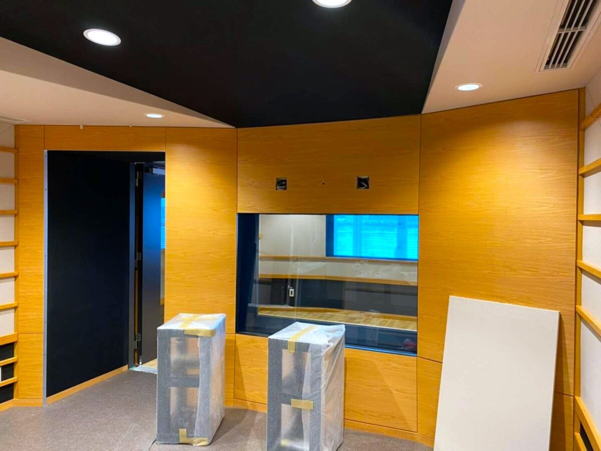 兵庫県 ラジオ局スタジオ工事