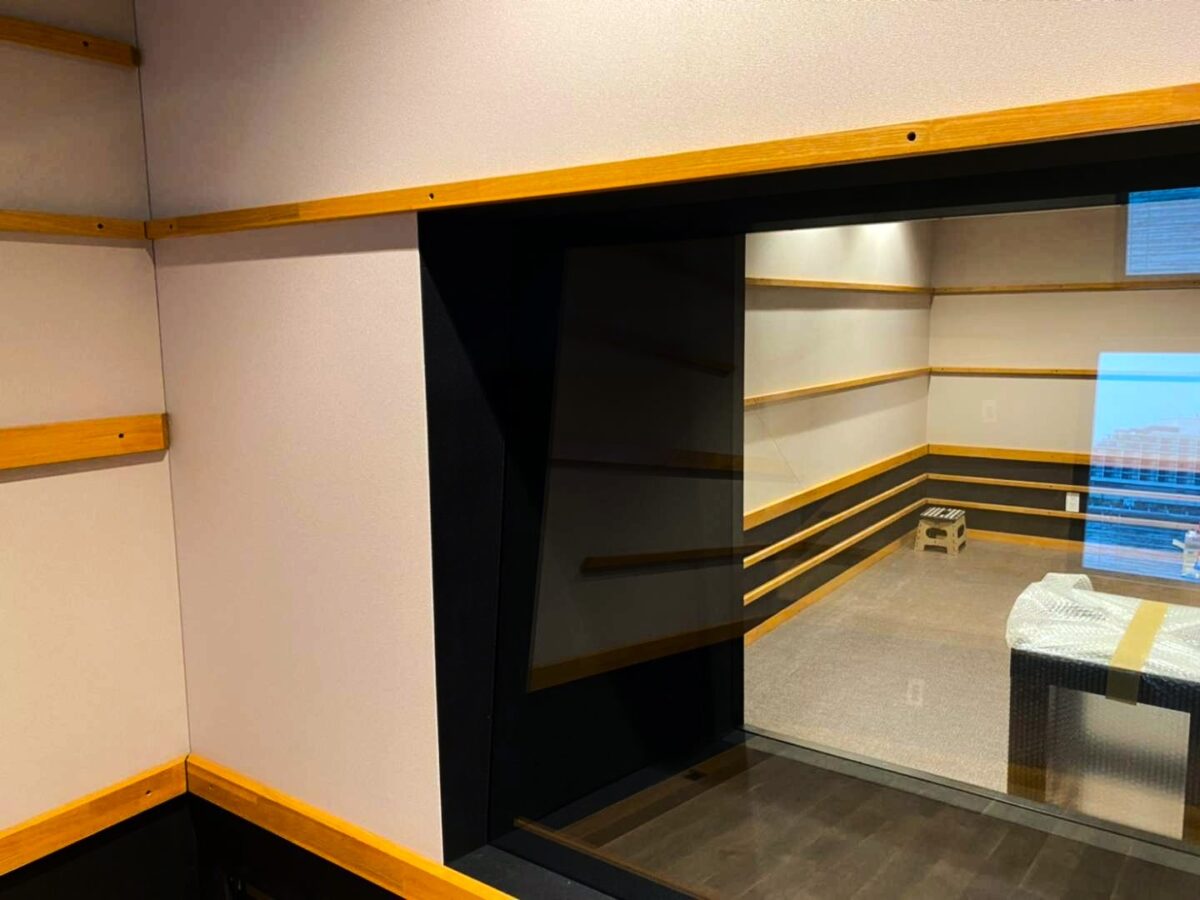 兵庫県 ラジオ局スタジオ工事