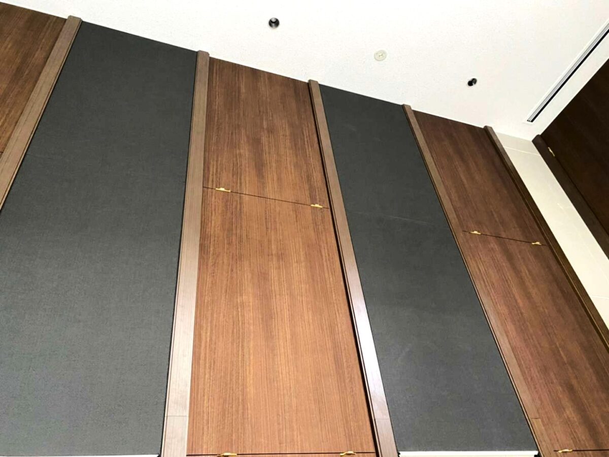 大阪府大阪市 マンションエントランス 吸音工事