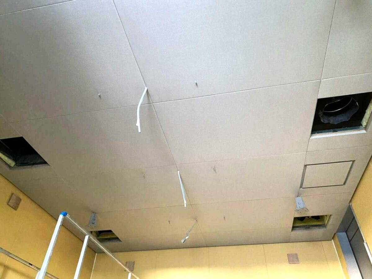 大阪府大阪市 研修施設天井の防音