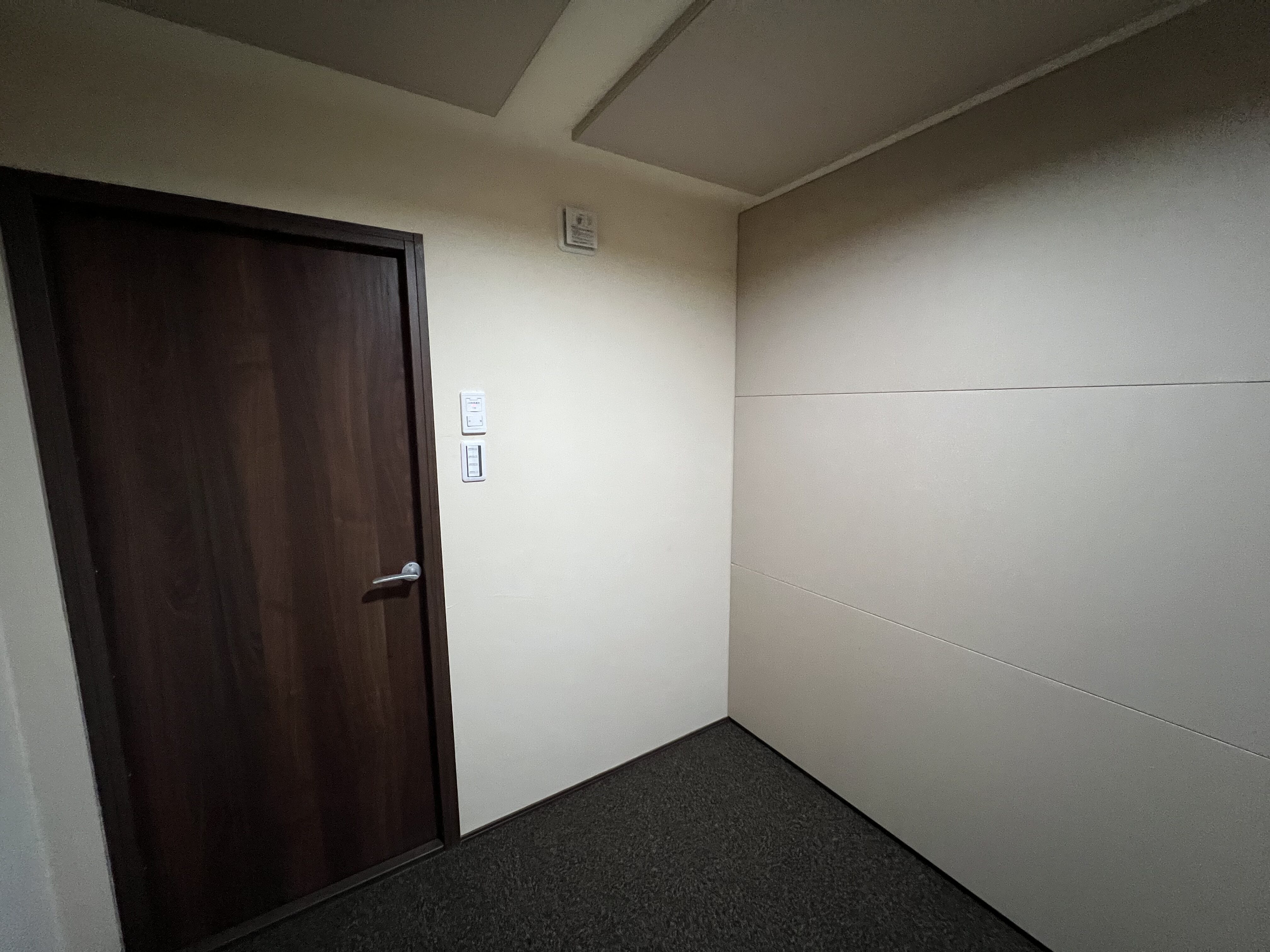 大阪府大阪市 配信用防音ブース